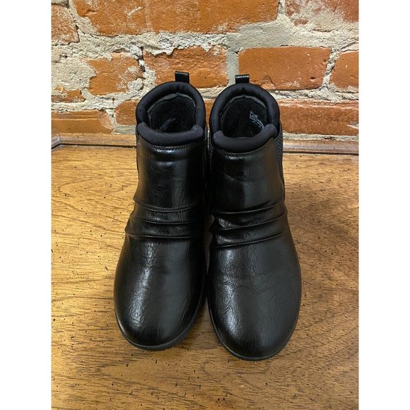 Easy Street Savita Women's Black Ankle Boots Low Heel Size US 7.5 M - Picture 4 of 5